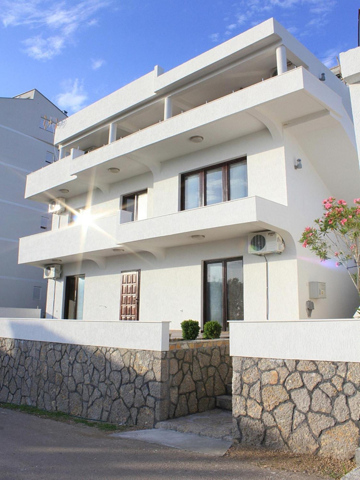 Days Inn Apartments Ulcinj Exterior foto